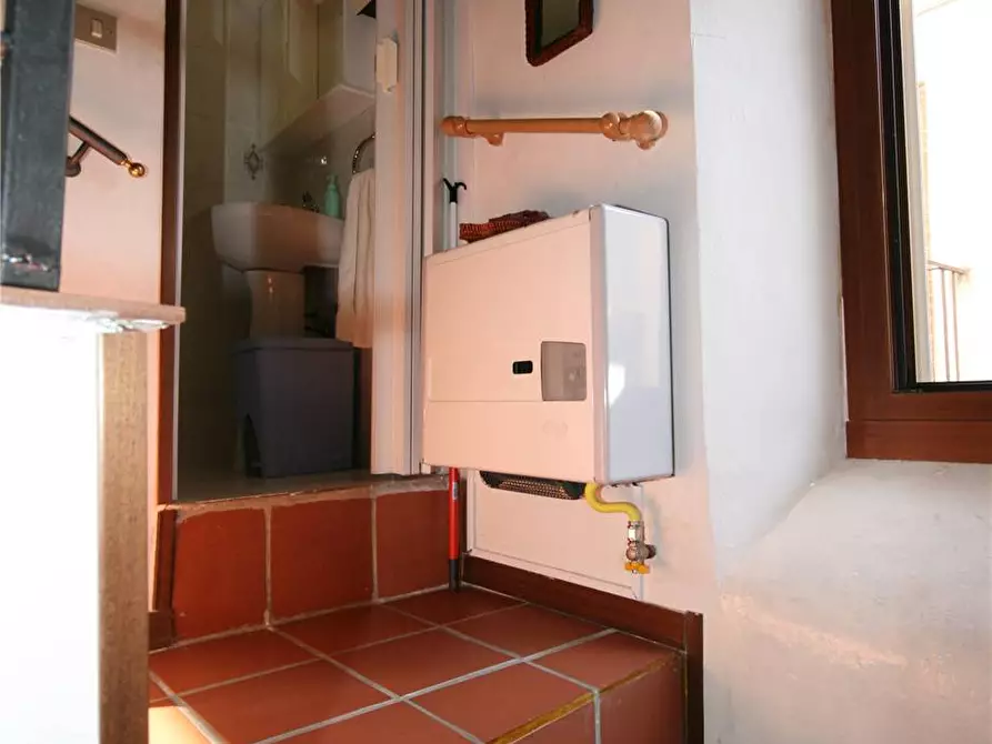 Immagine 3 di Villa in vendita  a Anversa Degli Abruzzi