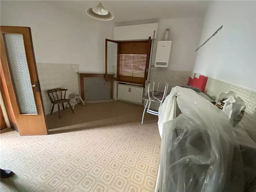 Immagine 2 di Villa in vendita  a Sulmona