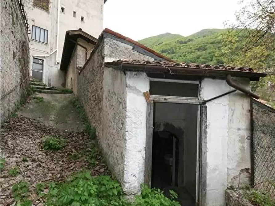 Immagine 3 di Appartamento in vendita  a Scanno