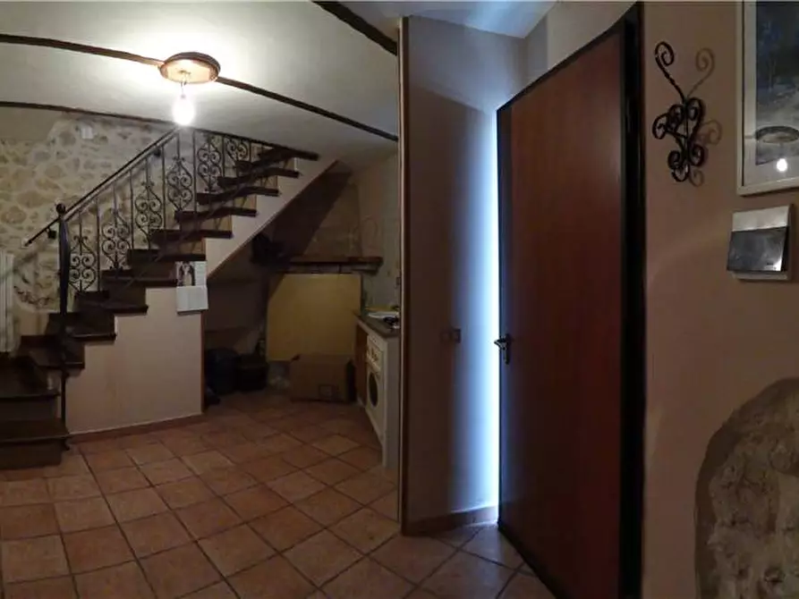 Immagine 5 di Villa in vendita  a Prezza