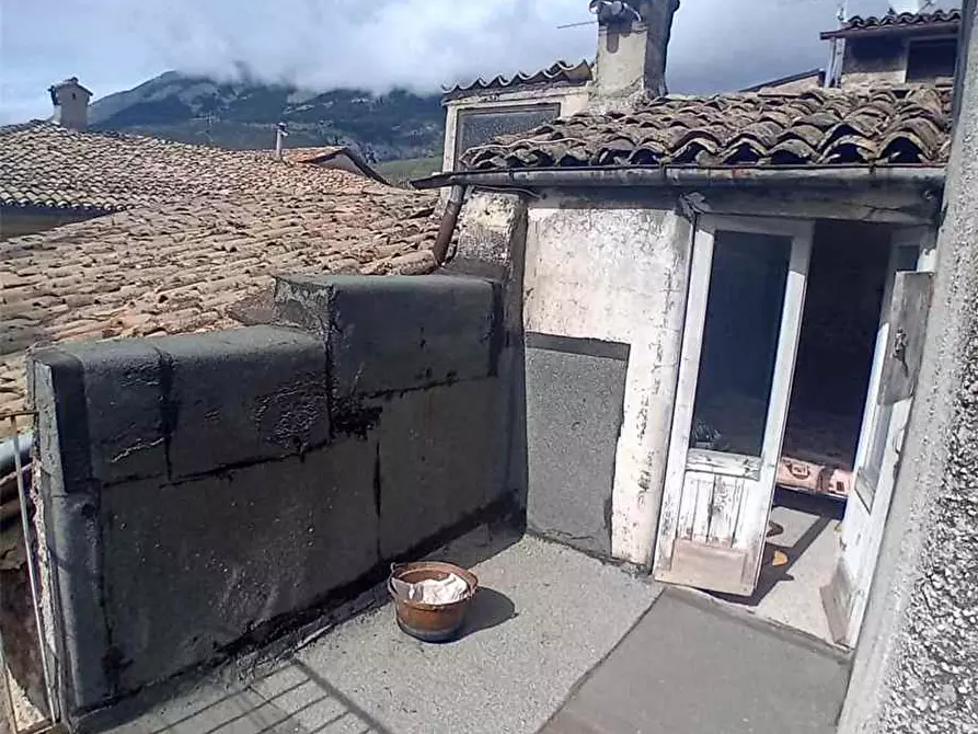 Immagine 2 di Villa in vendita  a Scanno