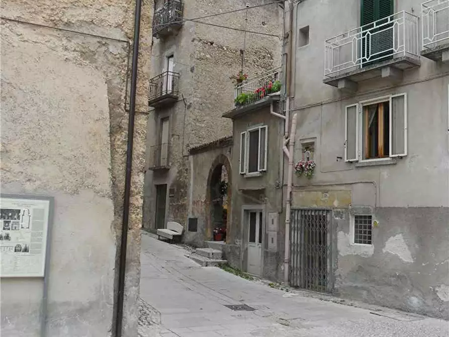 Immagine 1 di Villa in vendita  a Scanno