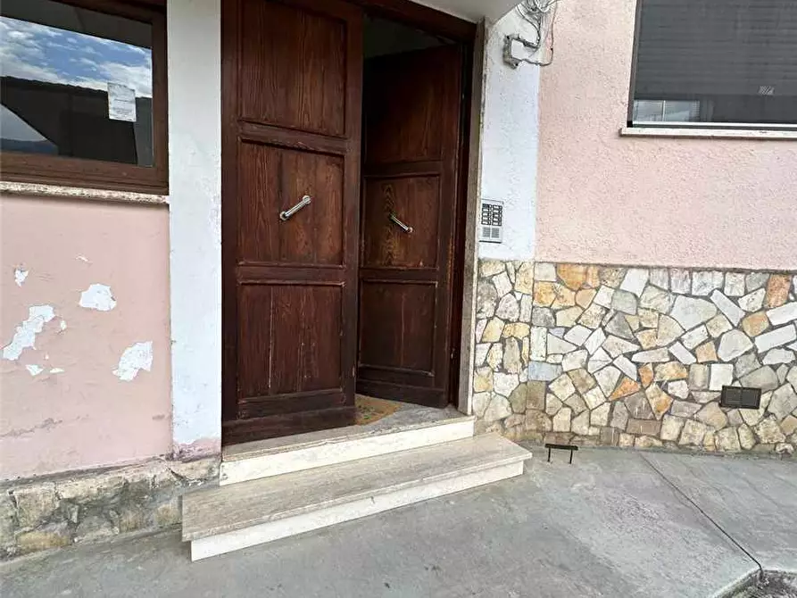 Immagine 2 di Appartamento in vendita  a Pratola Peligna
