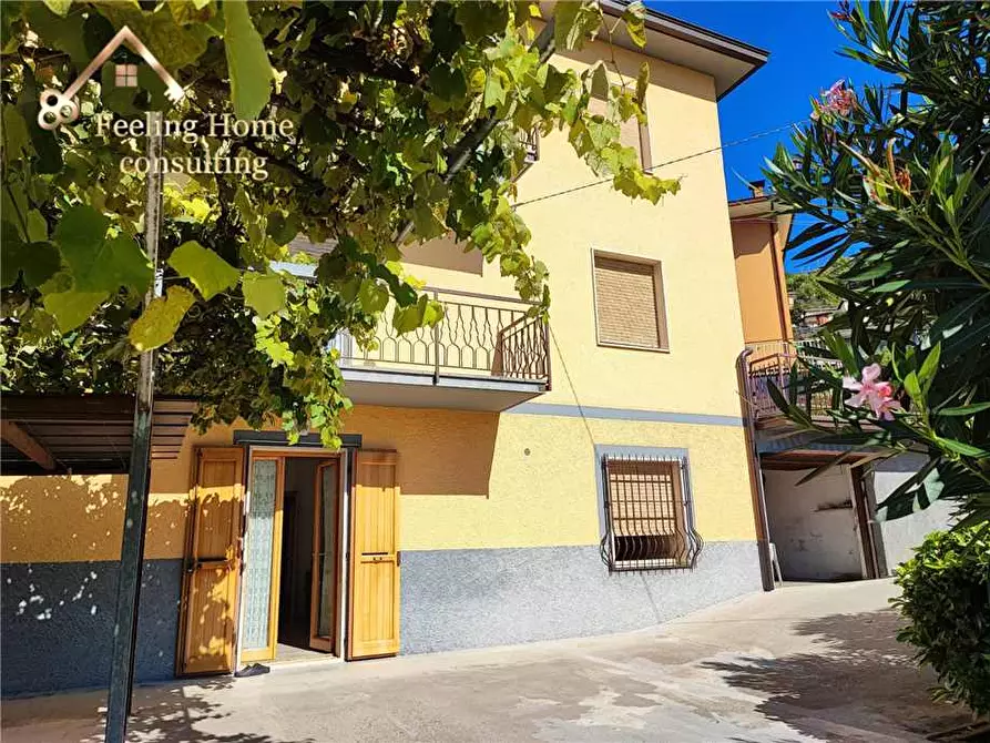 Immagine 15 di Villa in vendita  in Via Europa a Berbenno