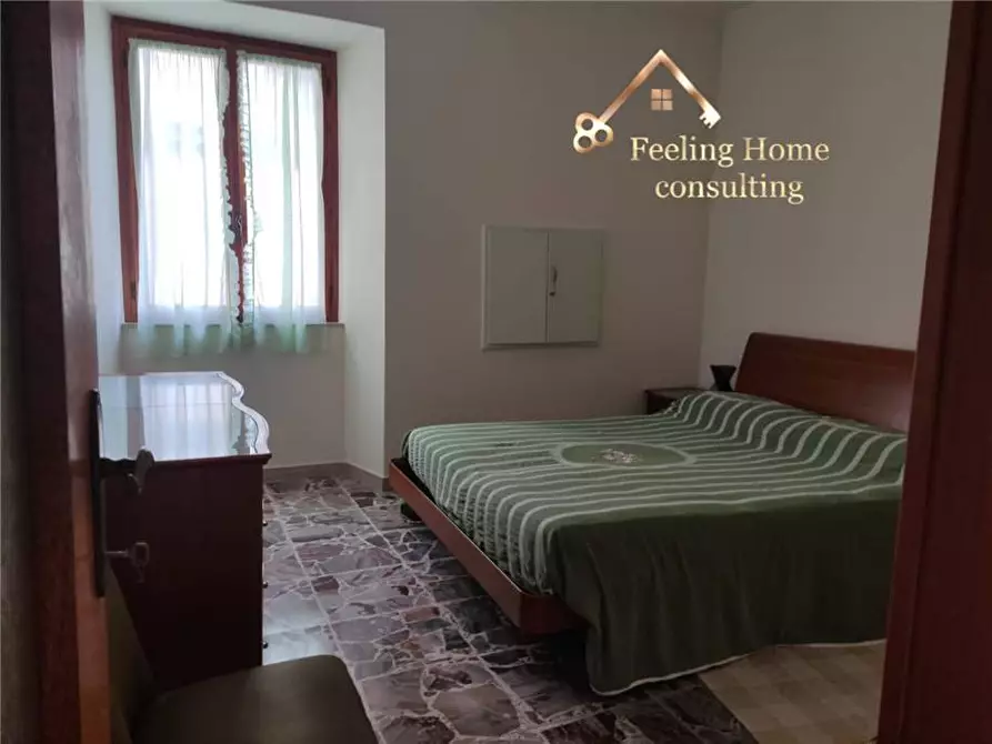 Immagine 5 di Villa in vendita  in P.zza Santa Maria Assunta a Locatello