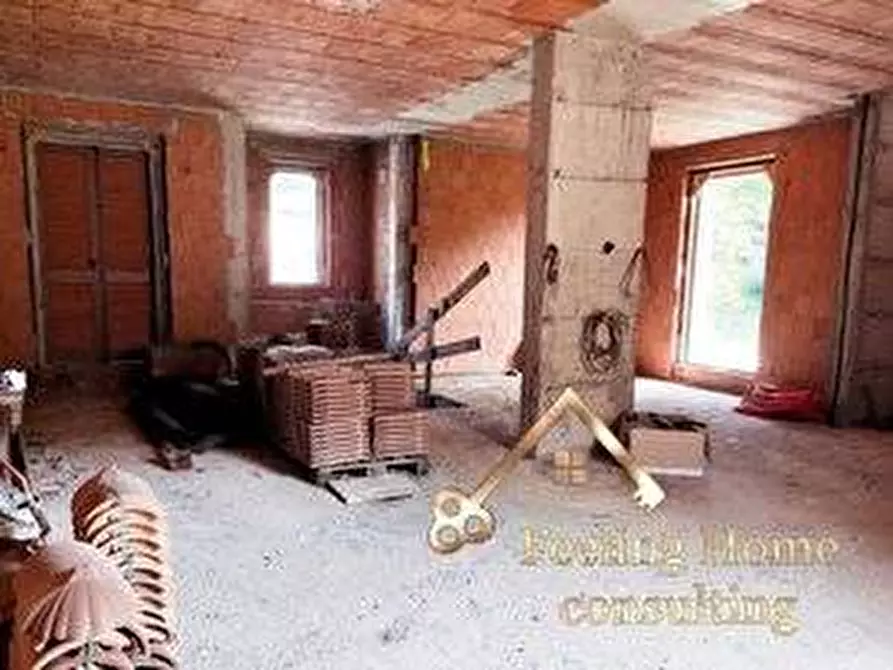 Immagine 5 di Appartamento in vendita  in Via Stoppani a Sant'omobono Terme
