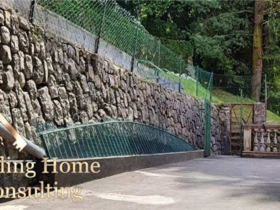 Immagine 2 di Appartamento in vendita  a Val Brembilla