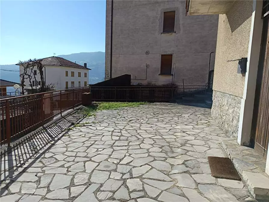 Immagine 3 di Appartamento in vendita  a Berbenno