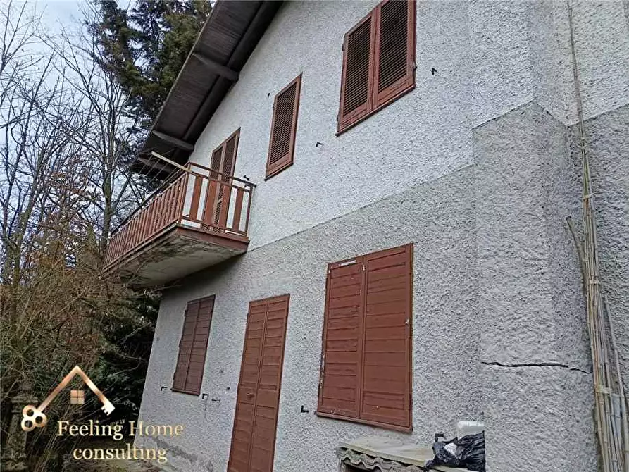 Immagine 15 di Villa in vendita  a Sant'omobono Terme