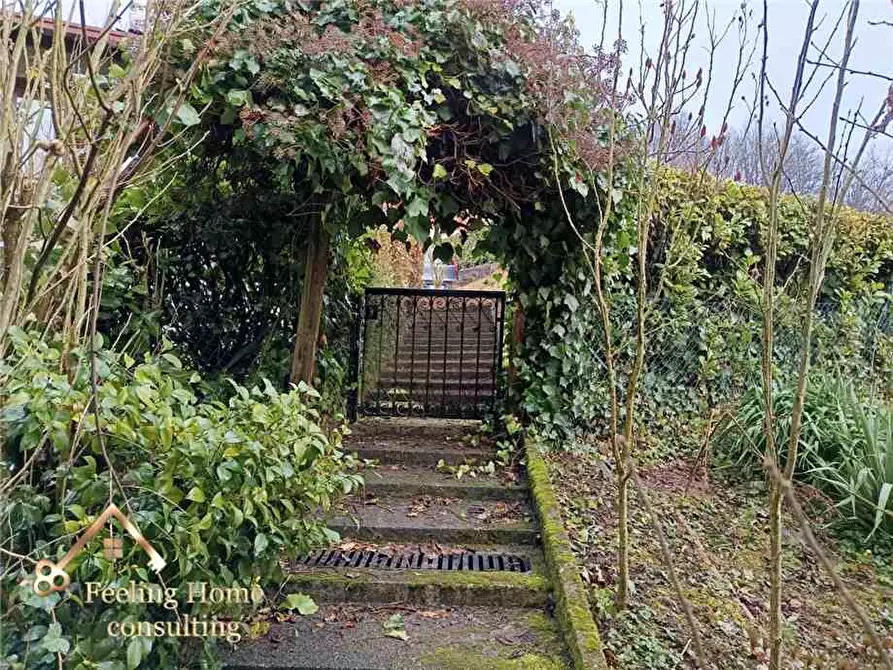 Immagine 16 di Villa in vendita  a Sant'omobono Terme