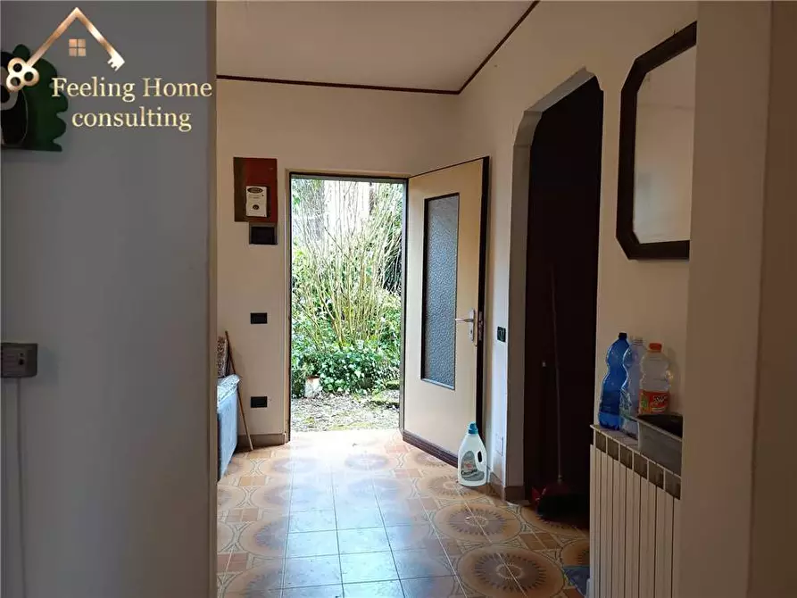 Immagine 27 di Villa in vendita  a Sant'omobono Terme