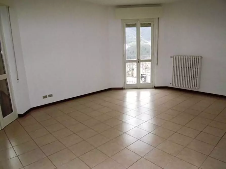 Immagine 2 di Appartamento in vendita  a Zogno