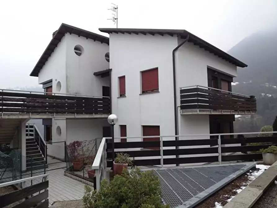 Immagine 12 di Appartamento in vendita  a Val Brembilla