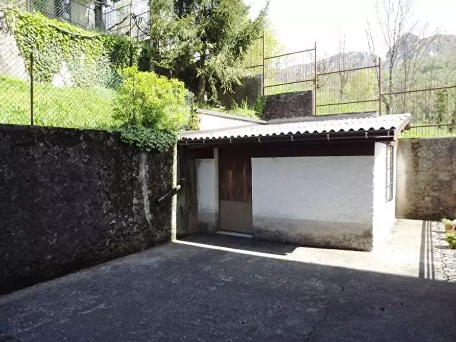Immagine 13 di Appartamento in vendita  a Val Brembilla