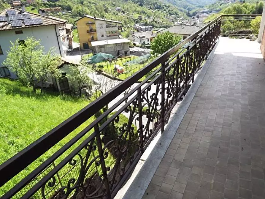 Immagine 18 di Appartamento in vendita  a Val Brembilla