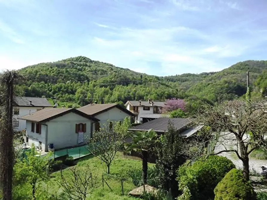 Immagine 20 di Appartamento in vendita  a Val Brembilla