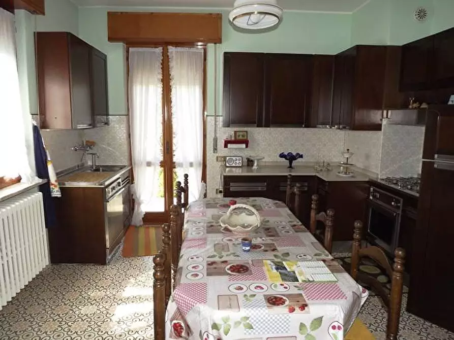 Immagine 4 di Appartamento in vendita  a Val Brembilla