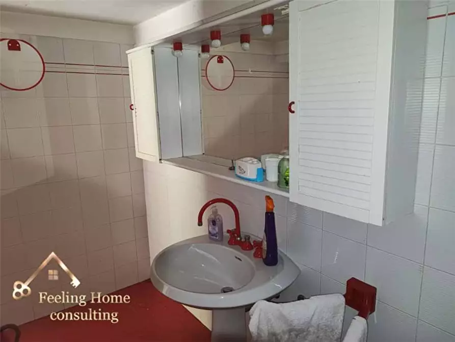 Immagine 20 di Villa in vendita  a Sant'omobono Terme