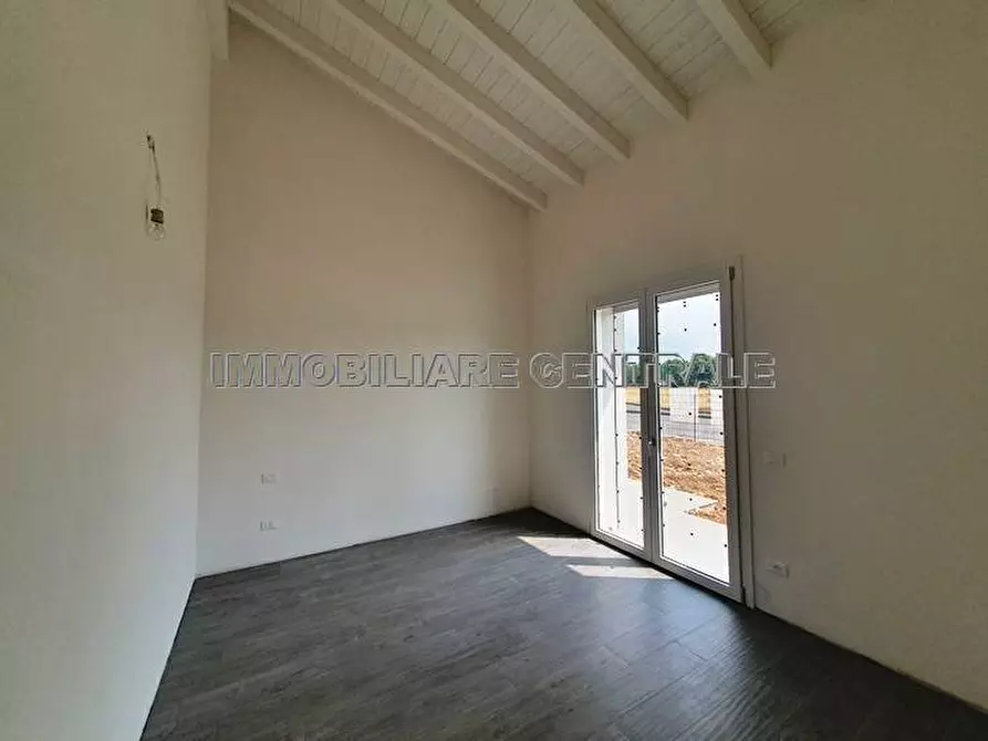 Immagine 12 di Villa in vendita  a Palosco