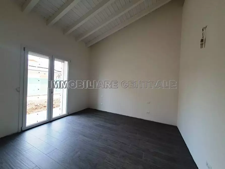 Immagine 15 di Villa in vendita  a Palosco