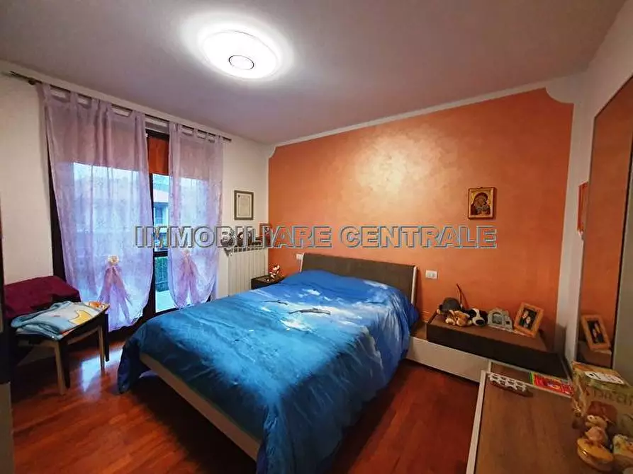 Immagine 10 di Appartamento in vendita  in Via Papa Paolo VI, 12 a Gorlago