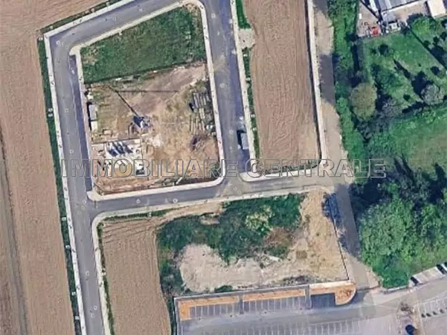 Immagine 8 di Terreno in vendita  a Martinengo