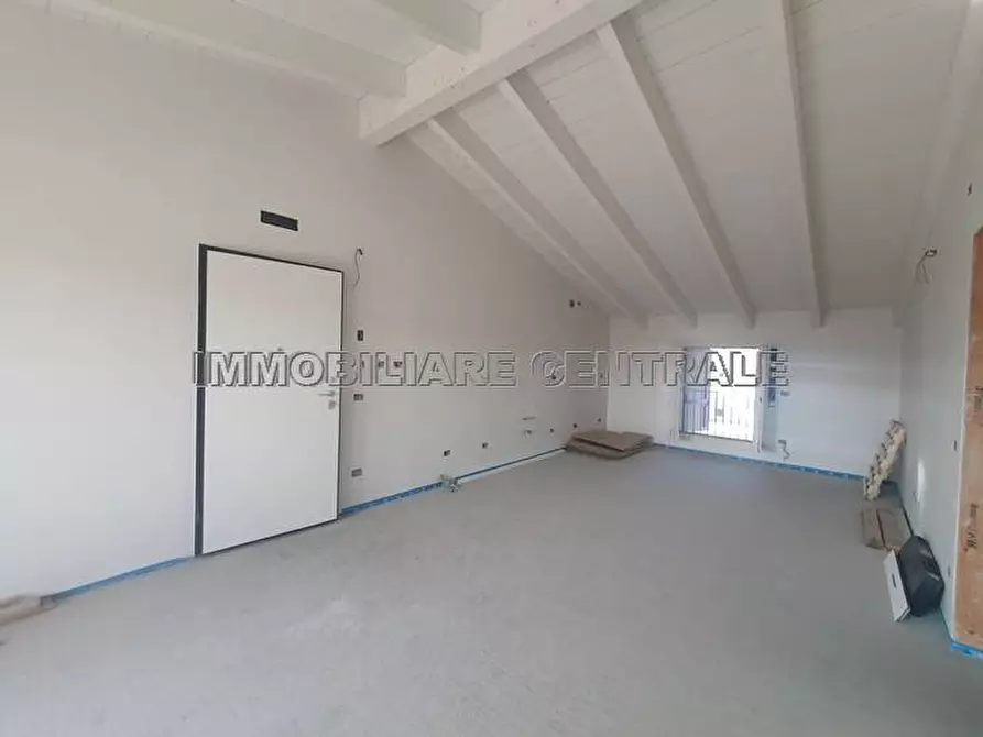Immagine 9 di Appartamento in vendita  in Via Trento a Mornico Al Serio