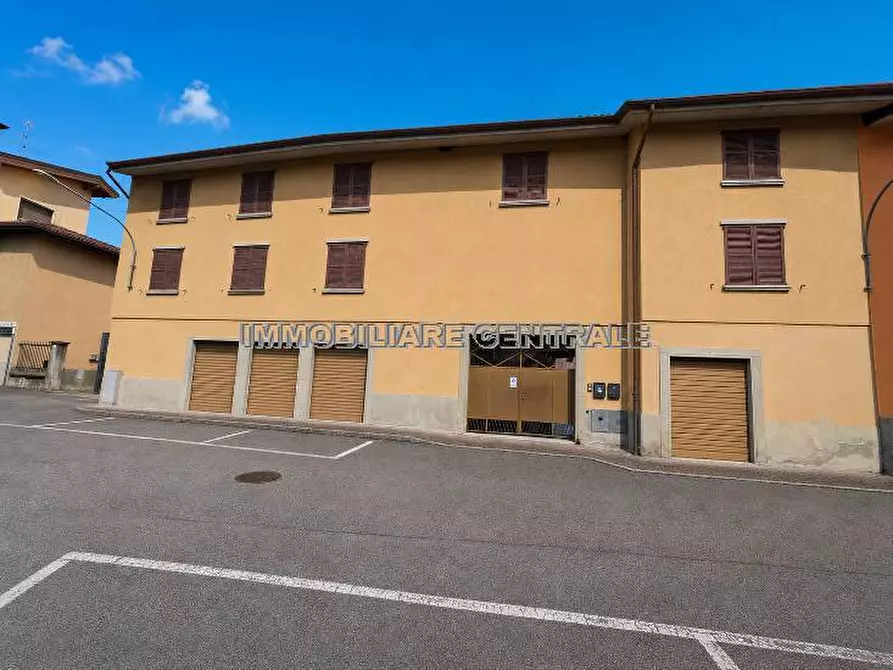 Immagine 1 di Villa in vendita  in P.zza Vittorio Veneto, 35 a Bolgare