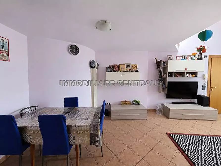 Immagine 2 di Appartamento in vendita  a Castelli Calepio