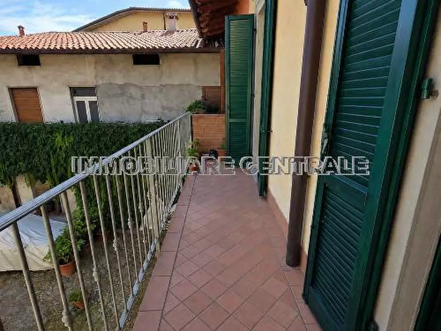 Immagine 5 di Appartamento in vendita  a Castelli Calepio