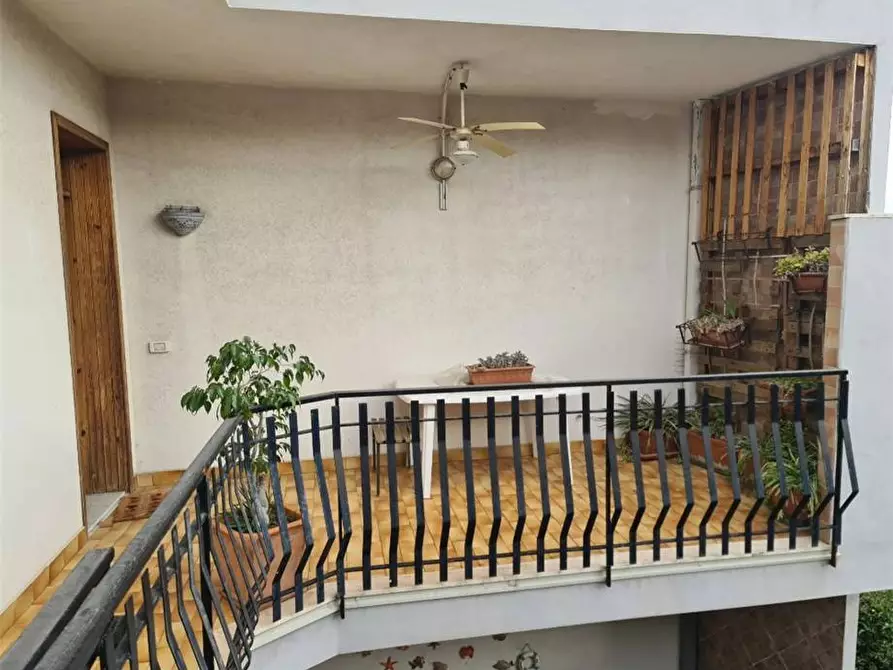 Immagine 3 di Appartamento in vendita  in Via grotticelle, 37 a Acireale