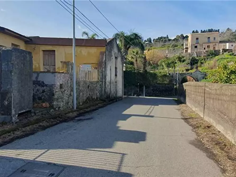 Immagine 2 di Villa in vendita  in Via Santa Lucia, 11 a Mascali