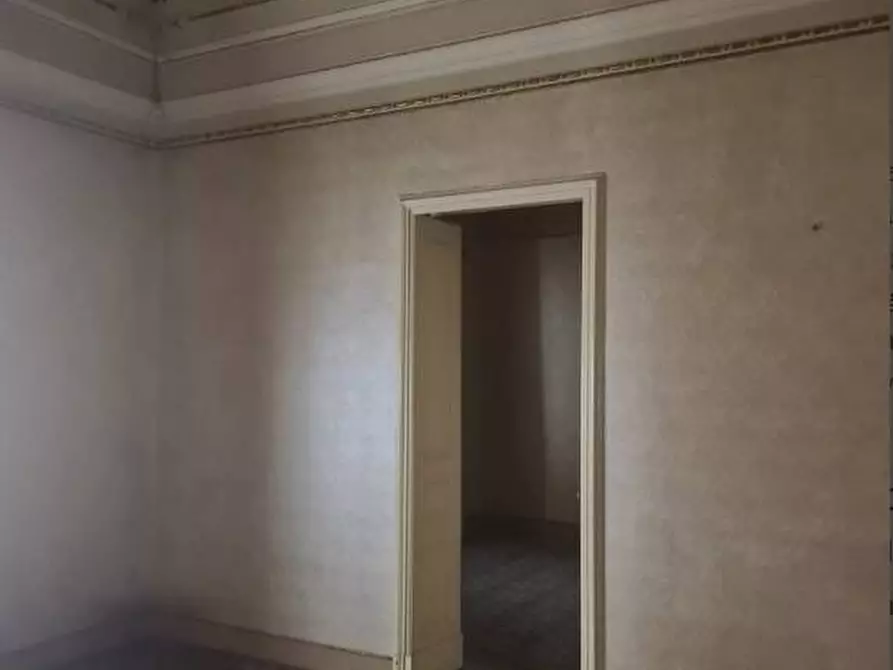 Immagine 3 di Villa in vendita  in C.so Umberto, 72 a Bronte