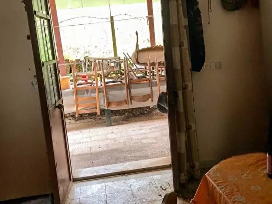 Immagine 4 di Villa in vendita  in Via Sciare Pennisi, sn a Zafferana Etnea