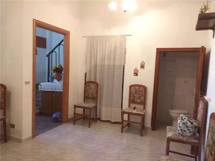 Immagine 4 di Villa in vendita  in Via Fabbrica, sn a Roccalumera