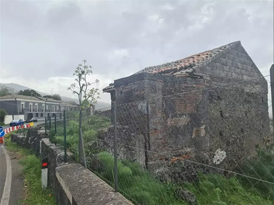 Immagine 3 di Villa in vendita  in Loc. Passopisciaro a Castiglione Di Sicilia