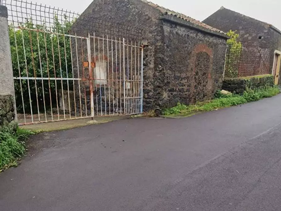 Immagine 1 di Terreno in vendita  in Via pozzillo inferiore, sn a Acireale