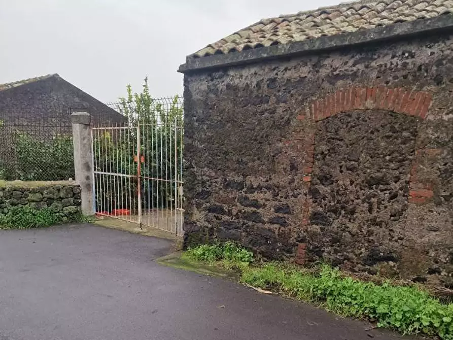 Immagine 2 di Terreno in vendita  in Via pozzillo inferiore, sn a Acireale