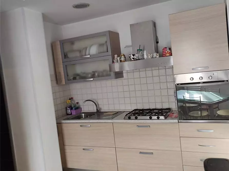 Immagine 4 di Appartamento in vendita  in Via Paladino a Giardini-Naxos