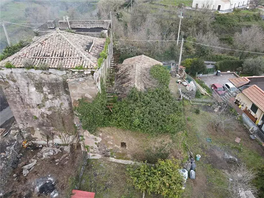 Immagine 5 di Villa in vendita  in Via strada 64 a Giarre