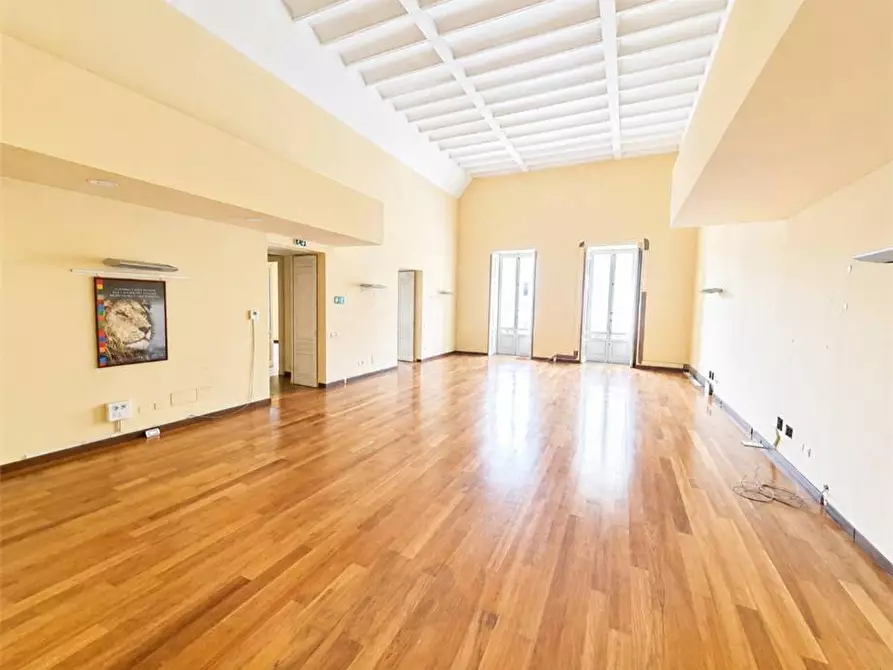 Immagine 4 di Appartamento in vendita  in Via Etnea, 306 a Catania