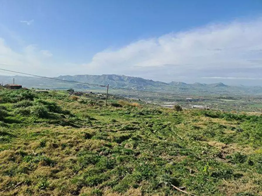 Immagine 2 di Terreno in vendita  in Via Contrada Margi a Adrano