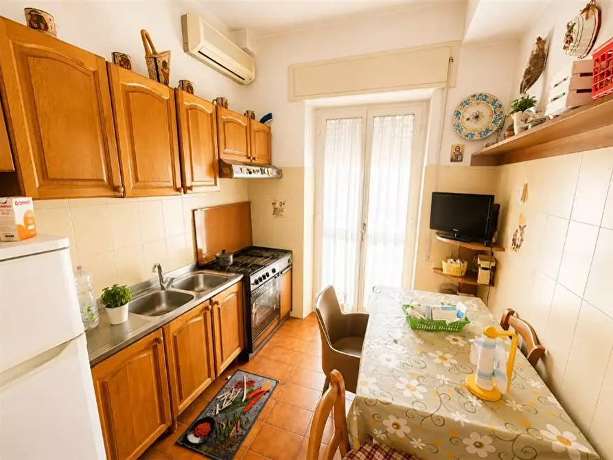 Immagine 4 di Appartamento in vendita  in Via Federico Confalonieri, 30 a Catania