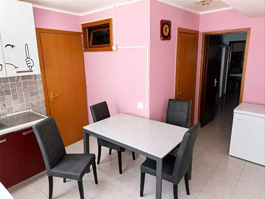 Immagine 5 di Villa in vendita  in Via Regina Bianca a Catania