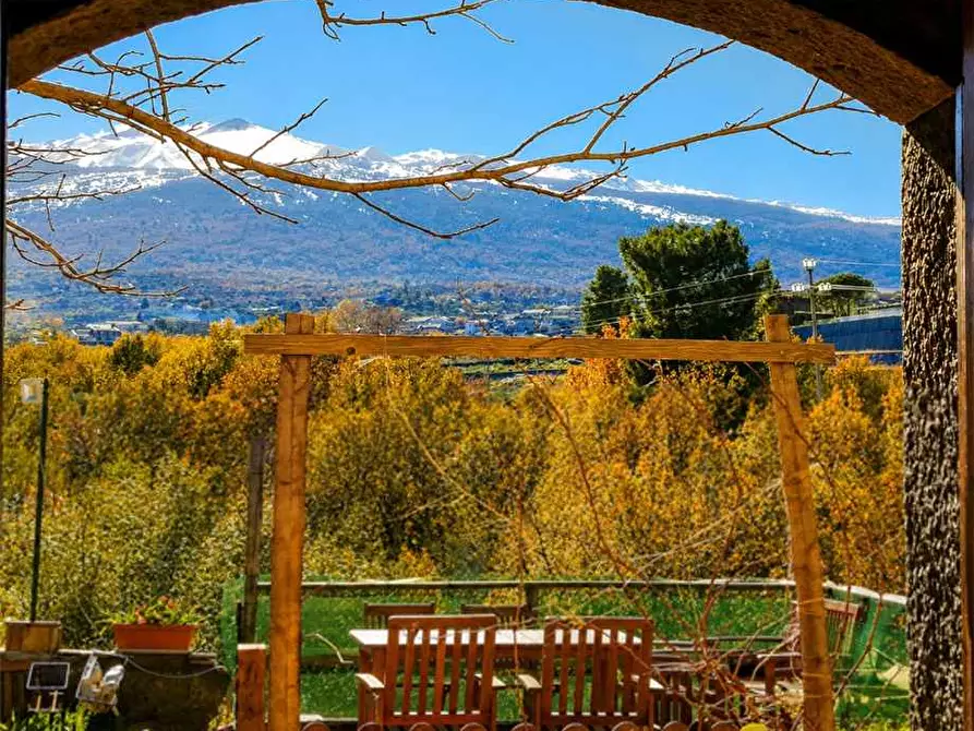 Immagine 1 di Villa in vendita  in Via corvo, sn a Castiglione Di Sicilia