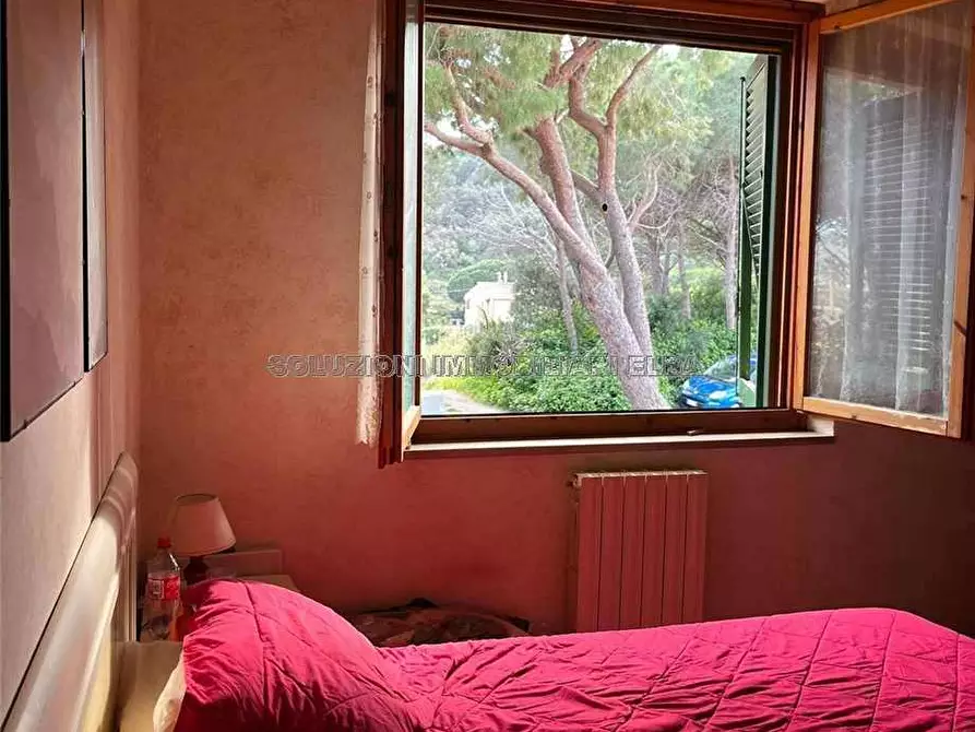 Immagine 13 di Villa in vendita  in Via Via Del Brunello a Portoferraio