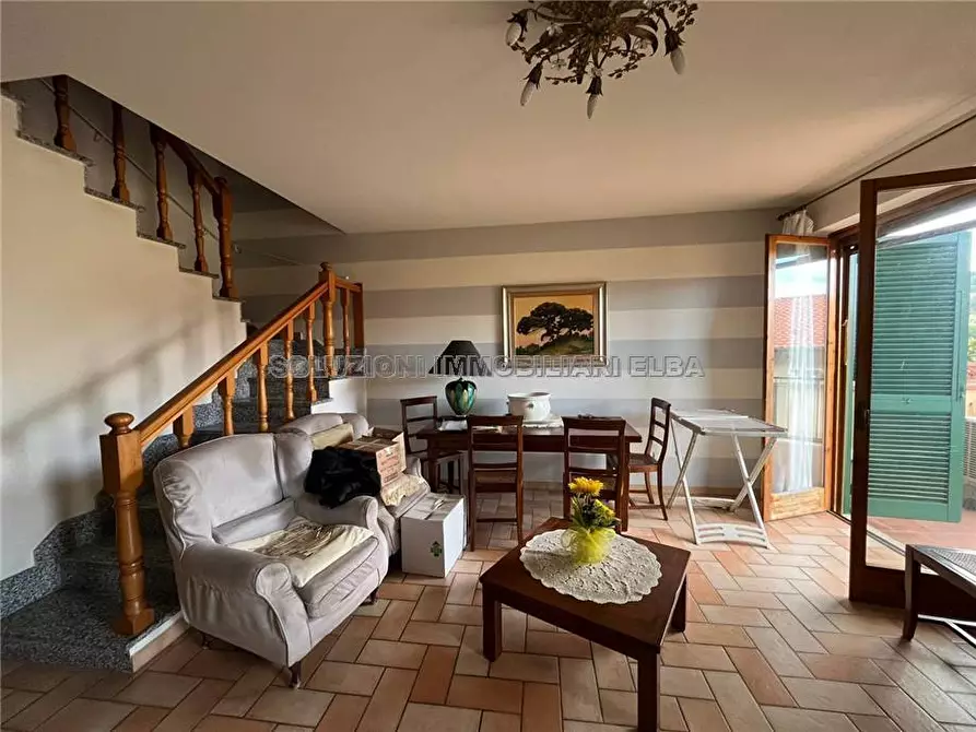Immagine 2 di Villa in vendita  in Via Via Del Brunello a Portoferraio