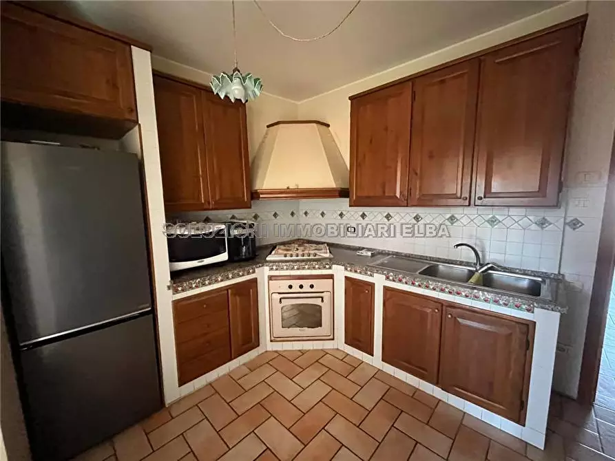 Immagine 3 di Villa in vendita  in Via Via Del Brunello a Portoferraio