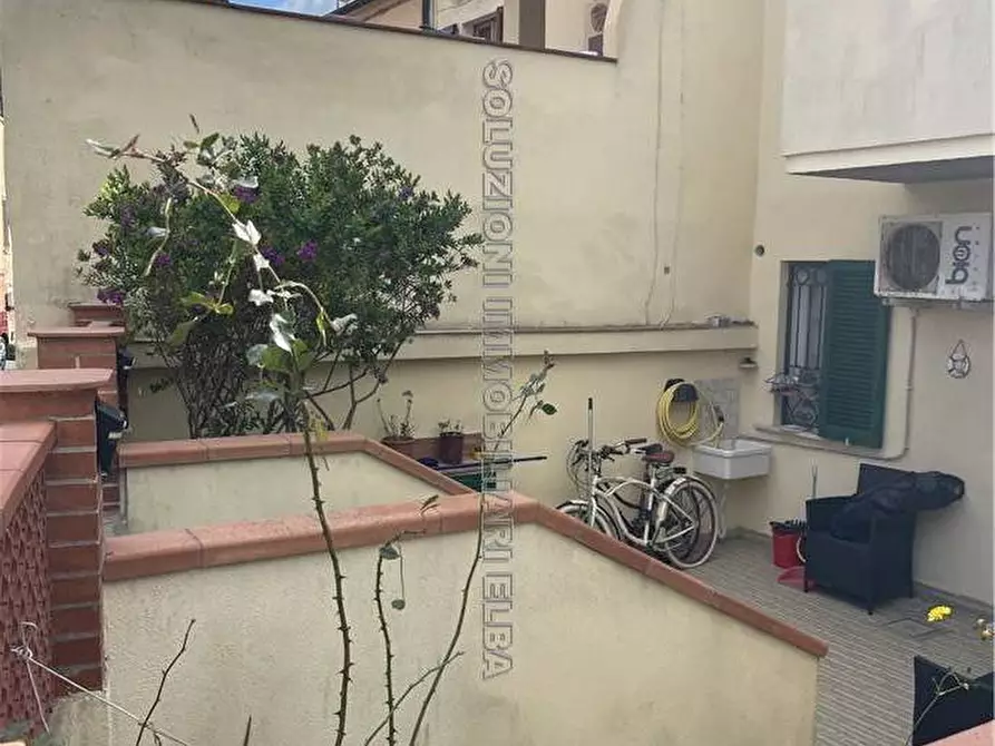 Immagine 3 di Appartamento in vendita  a Portoferraio