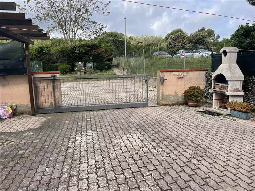Immagine 2 di Appartamento in vendita  a Portoferraio